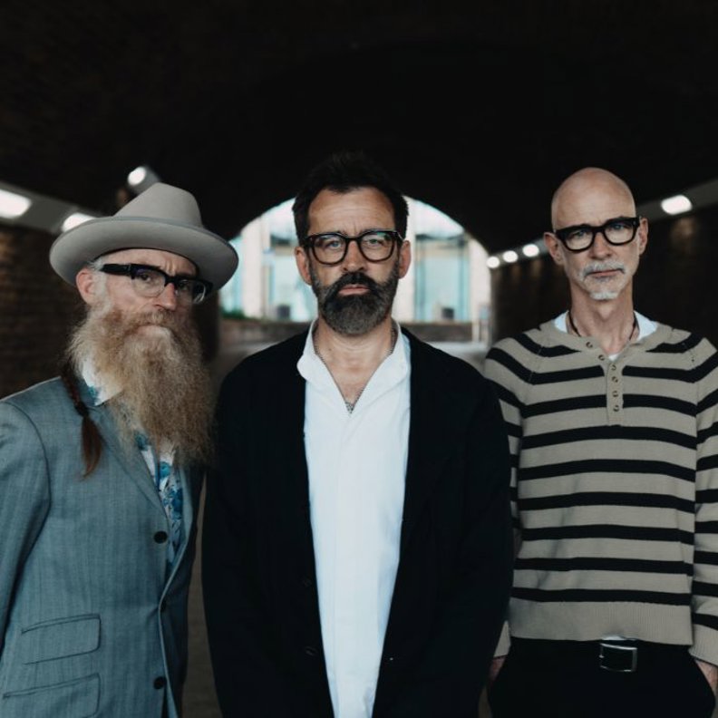 Neil Cowley Trio: Built on Bach