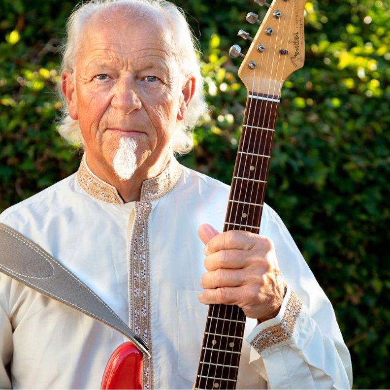 Martin Barre & Friends
